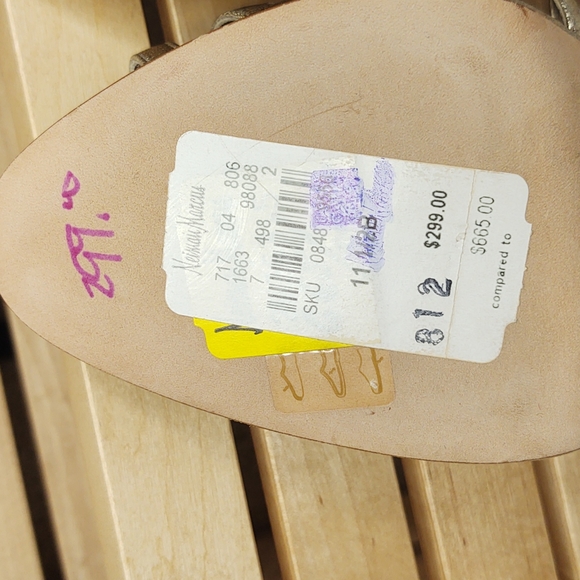 🪙Brian Atwood 11 M Gold 🪙 Party Sandals 🥳🎉 🆕 - Picture 8 of 8